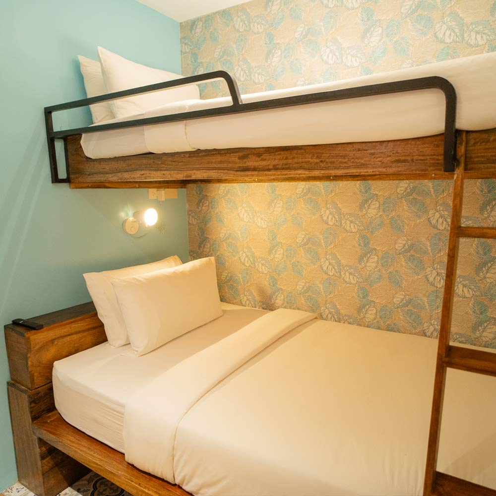 J Boutique Hotel room